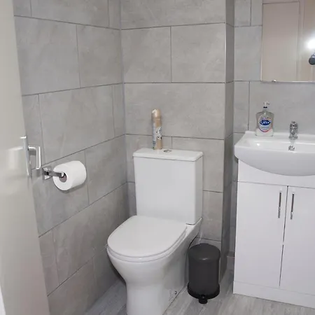 Watford Gemini - Thanet House, Nr Watford Metropolitan, M1,M25 Exterior photo