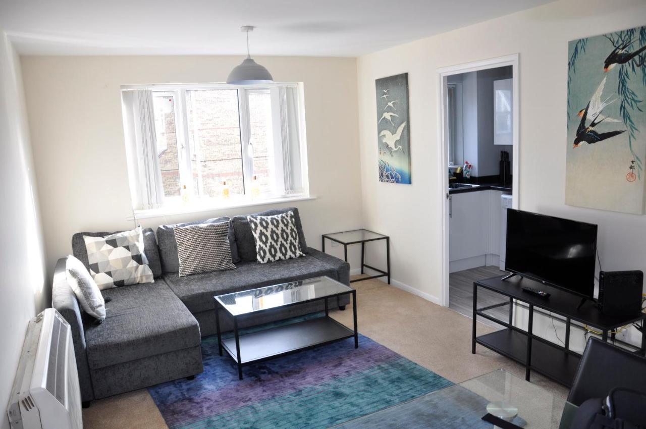 Watford Gemini - Thanet House, Nr Watford Metropolitan, M1,m25 Apartment