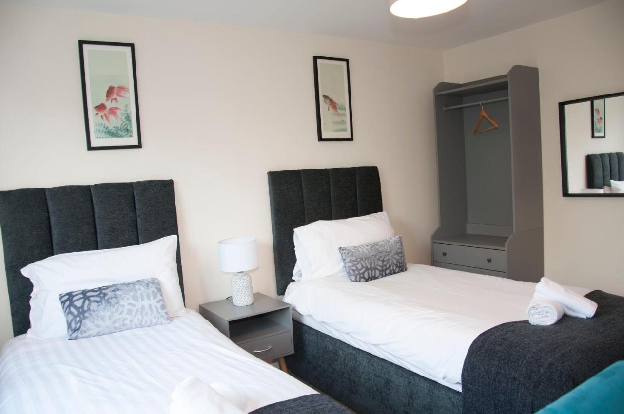 Watford Gemini - Thanet House, Nr Watford Metropolitan, M1,m25